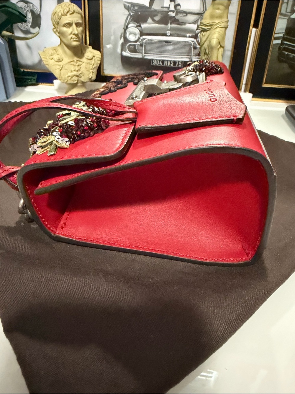 Authentic Gucci Red Leather /Crossbody with dust bag and COA ❤️❤️ - Picture 9 of 17